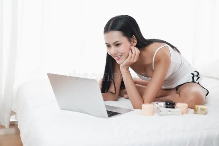 The Fascinating Background of Nude Girls Live Sex Cams